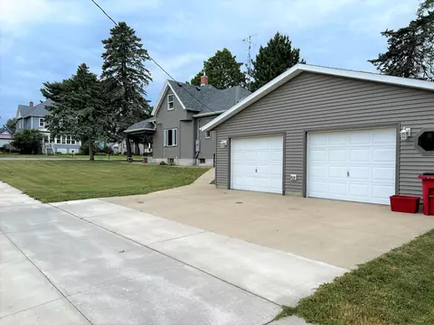 245 4th St SW, Plainview, MN 55964 photo 7