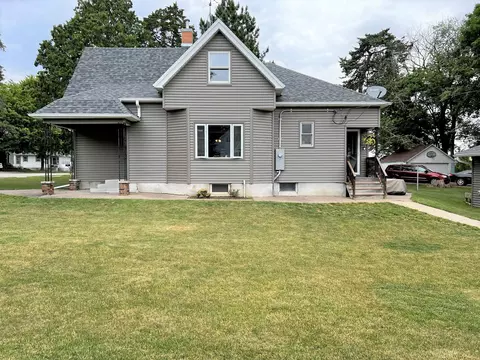 245 4th St SW, Plainview, MN 55964 photo 3