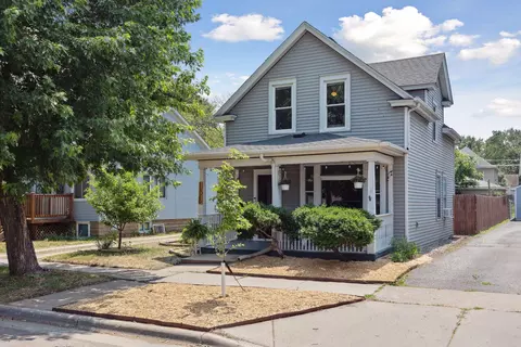 1326 Taylor Ave W, Saint Paul, MN 55104