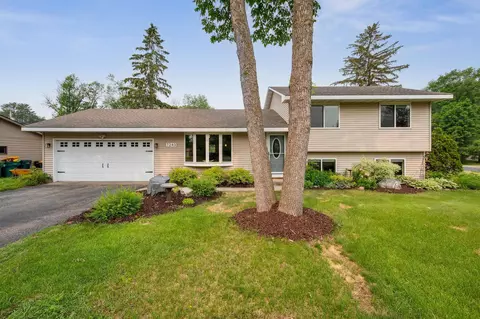 7243 Knox Ave N, Brooklyn Center, MN 55430