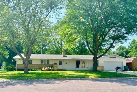114 S 7th St, Kiester, MN 56051