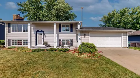 615 8th Ave NE, Stewartville, MN 55976