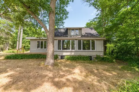 21978 Hillcrest Dr, Nisswa, MN 56468