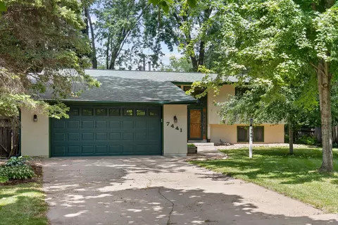 7441 Edgewood Ave N, Brooklyn Park, MN 55428