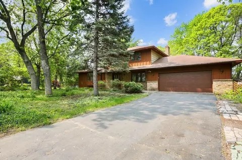 13732 Eidelweiss St NW, Andover, MN 55304