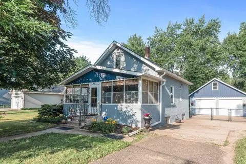 4721 Campbell Ave, White Bear Lake, MN 55110