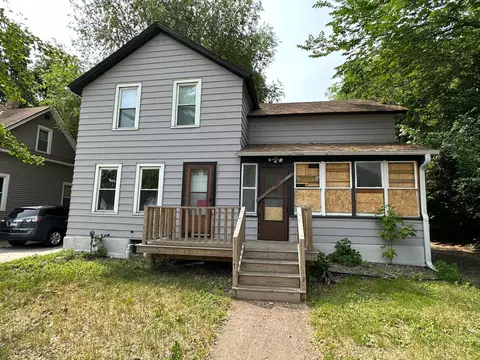 52 George St W, Saint Paul, MN 55107