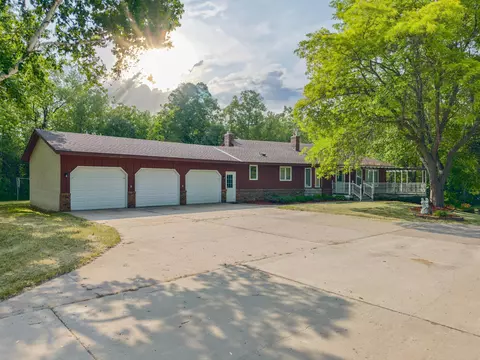 1575 37th St SE, Buffalo, MN 55313
