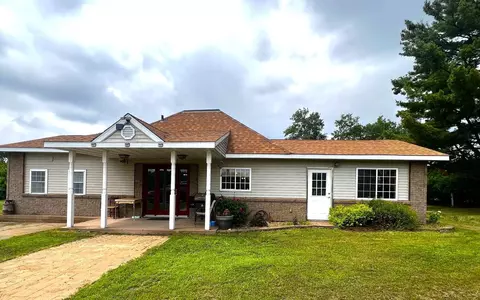 27415 240th St, Nevis, MN 56467