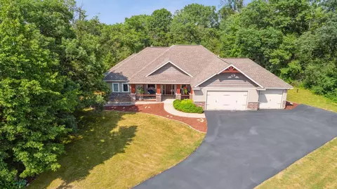 222 Walnut Hill Way, River Falls, WI 54022