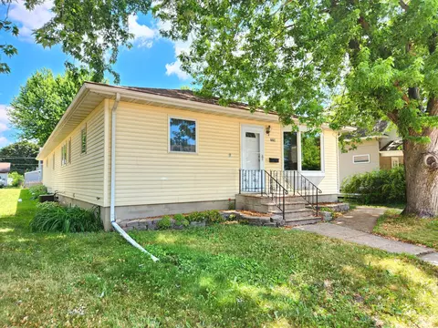 718 Garfield Ave, Albert Lea, MN 56007
