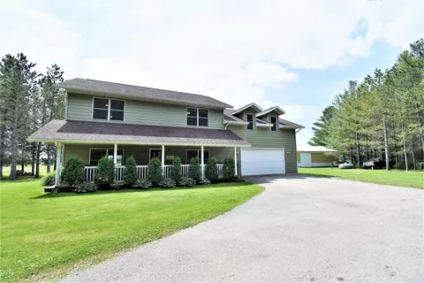 29531 570th Ave, Warroad, MN 56763
