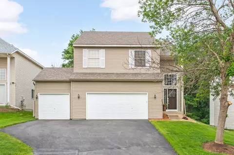 8536 Savanna Oaks Ln, Woodbury, MN 55125