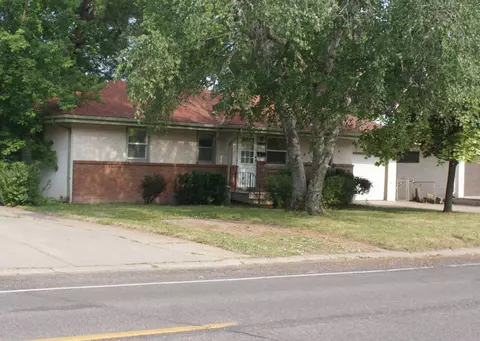 4033 Arthur St NE, Columbia Heights, MN 55421