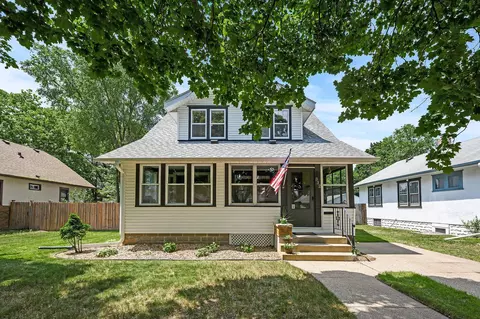 332 7th Ave S, South Saint Paul, MN 55075