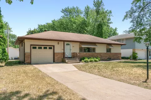 4612 Drew Ave N, Robbinsdale, MN 55422