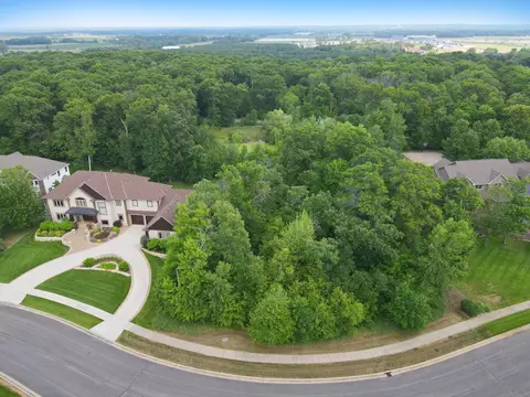 1620 Blackberry Cir, Sartell, MN 56377