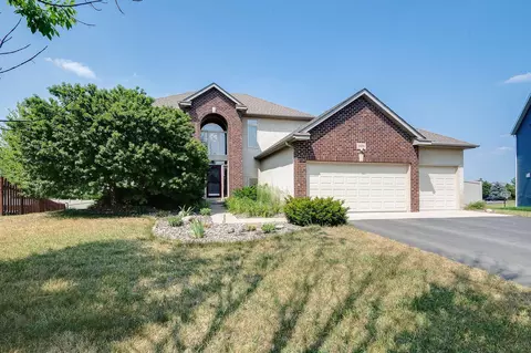 2973 Tiflawn Ct, Shakopee, MN 55379