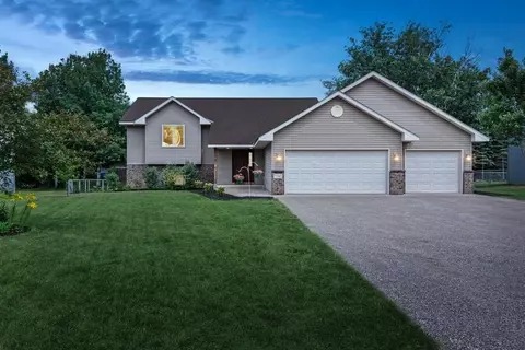 7342 381st St, North Branch, MN 55056