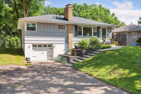 9400 W 14th St, Saint Louis Park, MN 55426