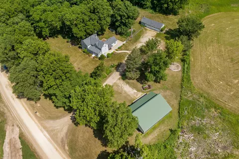 3313 310th St, Cannon Falls, MN 55009