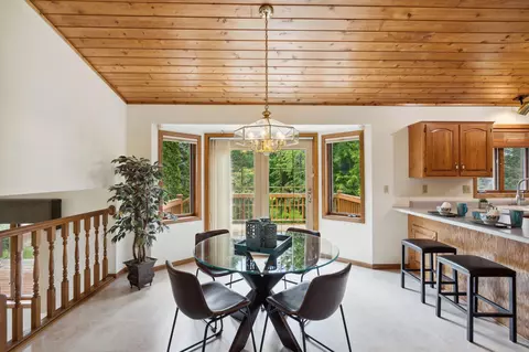 4339 River Bend Pl, Savage, MN 55378