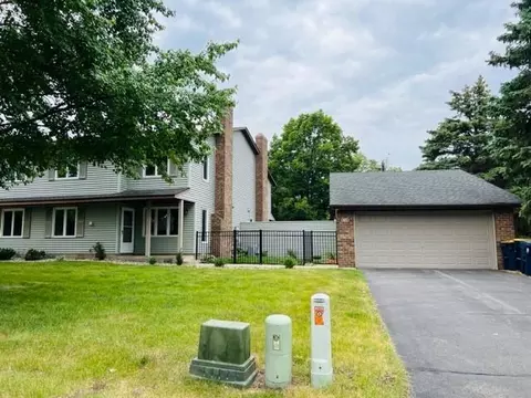 4671 Jackstone Pt, Eagan, MN 55122