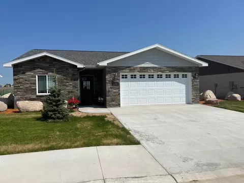 1615 NW 30th St NW #33, Bemidji, MN 56601