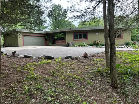 16409 Crosstown Blvd NW, Andover, MN 55304