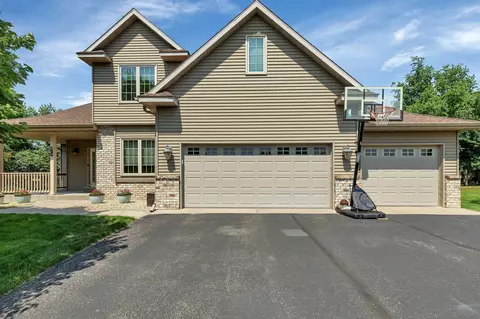 417 16th St N, Sartell, MN 56377