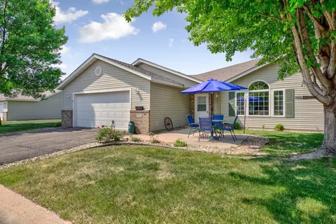 139 Oxford Path, Mankato, MN 56001