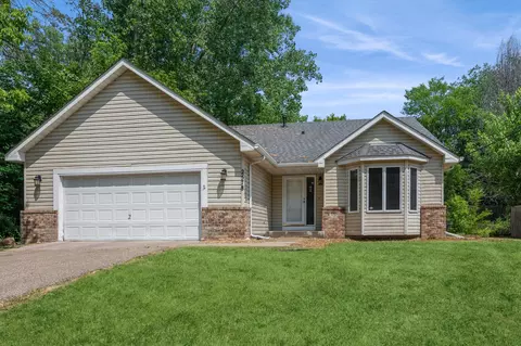 2578 Cypress St, Maplewood, MN 55109