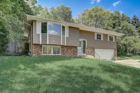 14034 Bayview Cir NE, Prior Lake, MN 55372