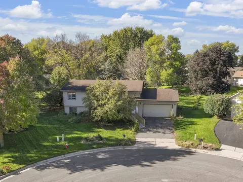 1498 Tierney Ct, Hastings, MN 55033