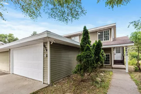 4424 80th Ave N, Brooklyn Park, MN 55443