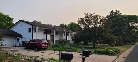 1460 76th Ave NE, Fridley, MN 55432