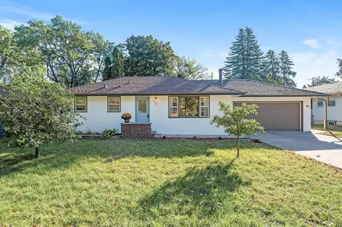 6111 Trinity Dr NE, Fridley, MN 55432