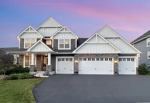 4741 Foxtail Ln, Woodbury, MN 55129