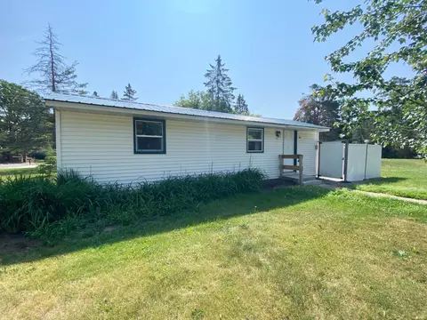 210 Grant, Sandstone, MN 55072