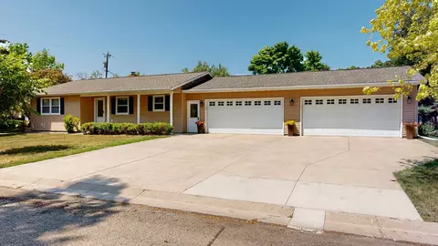 602 2nd Ave S, Raymond, MN 56282