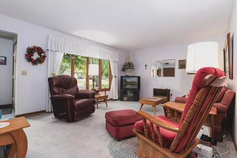 406 Circle Dr, Braham, MN 55006 photo 6