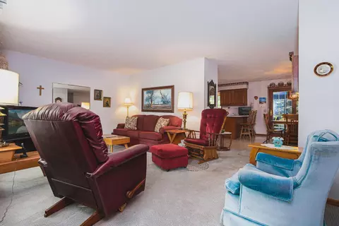 406 Circle Dr, Braham, MN 55006 photo 5