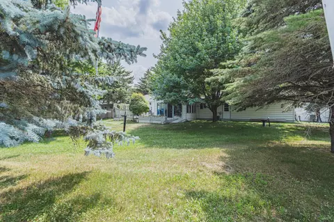 406 Circle Dr, Braham, MN 55006 photo 35