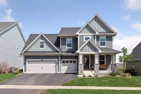 16751 Draft Horse Ct, Lakeville, MN 55044