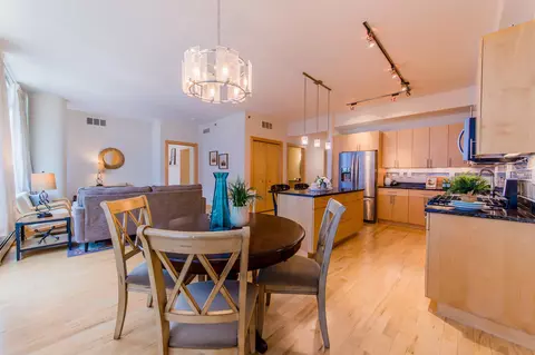 215 10th Ave S #629, Minneapolis, MN 55415