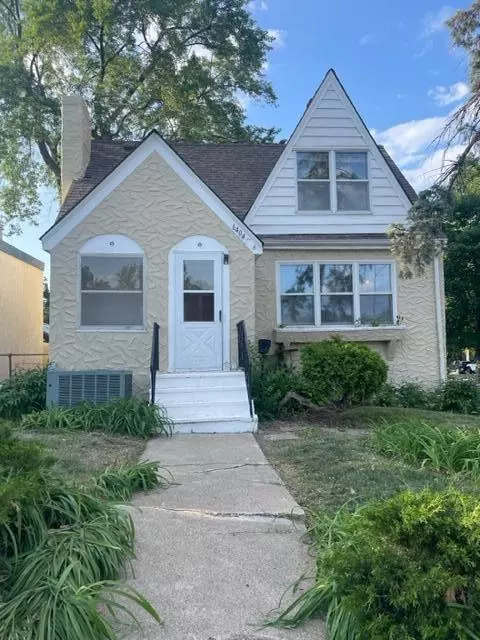 6404 Minnetonka Blvd, Saint Louis Park, MN 55426