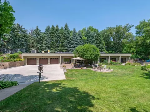 2051 Marschall Rd, Shakopee, MN 55379