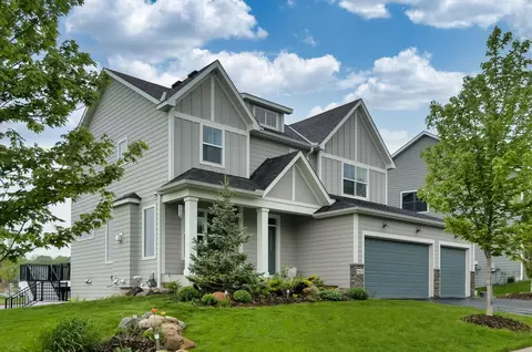 5425 Yellowstone Ln N, Plymouth, MN 55446