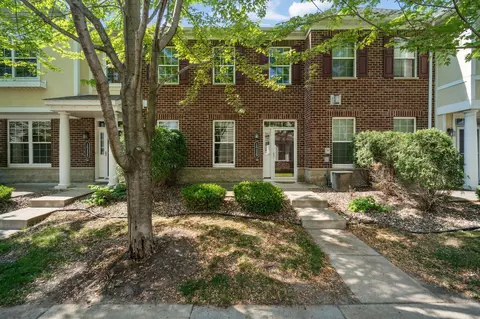 15429 Frost Path #1402, Apple Valley, MN 55124