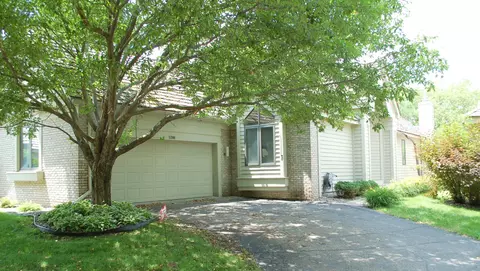 5388 Waters Edge Dr, Minnetonka, MN 55343